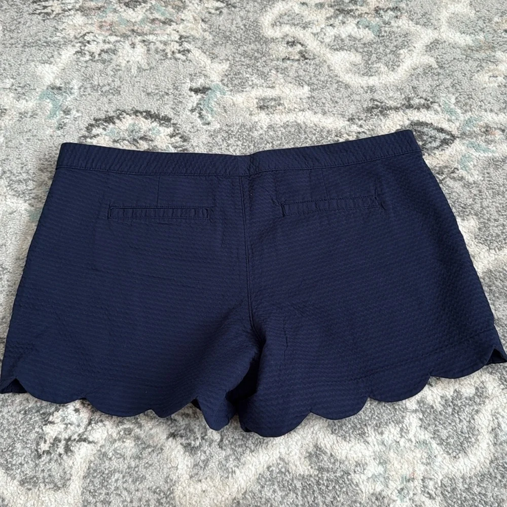 Lilly Pulitzer Buttercup Scallop Hem Navy Shorts - Picture 7 of 11